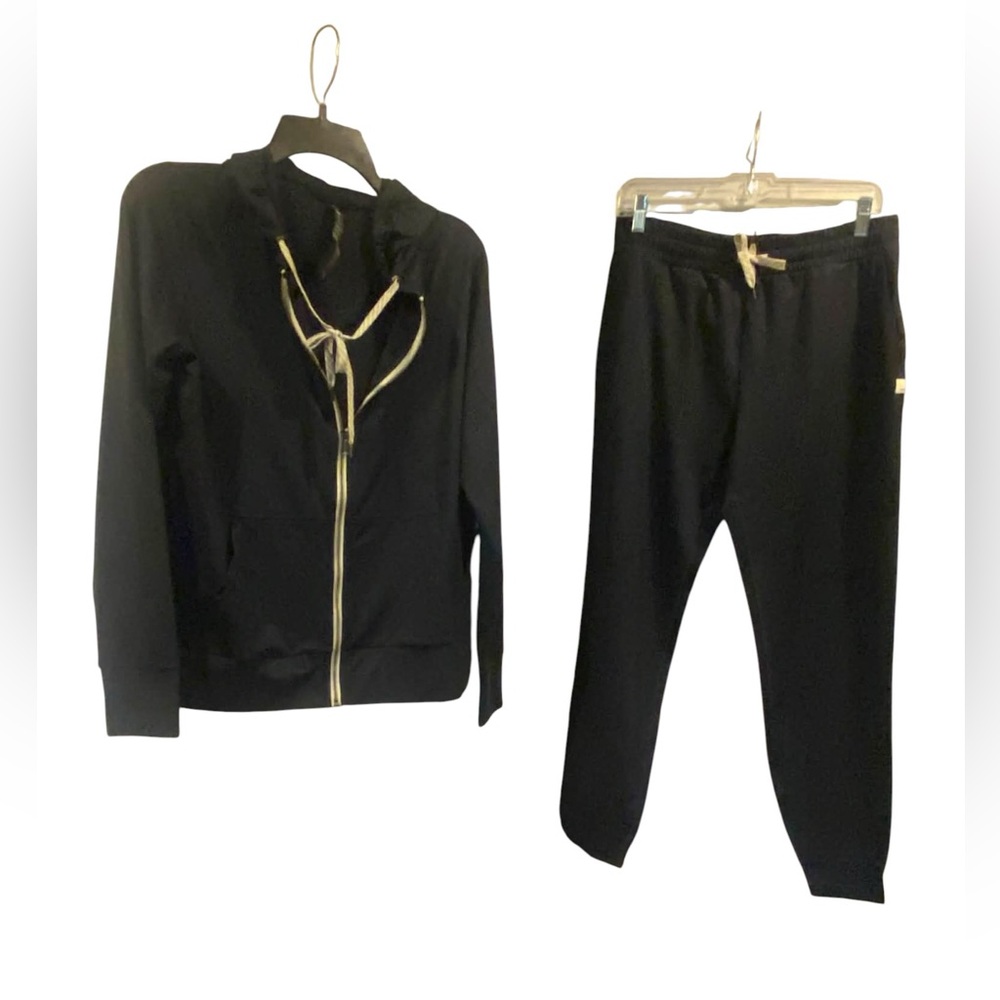 NWT Vuori performance jogger & full zip hoodie set MIDNIGHT HEATHER Size XS
